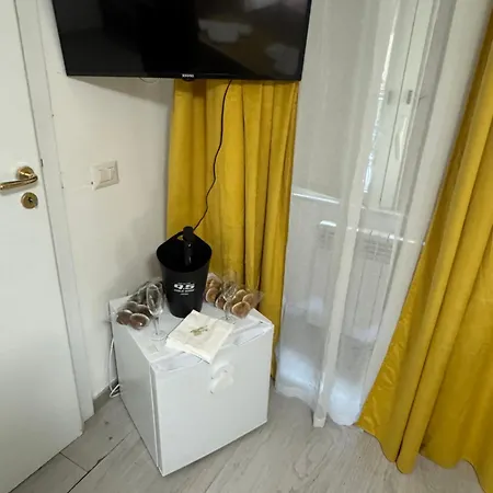 Anthony Frank Guest house Naples