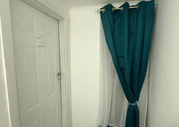 Anthony Frank * Nápoly